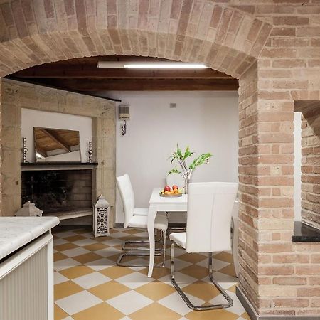 San Giacomo Rooms Cagliari Buitenkant foto
