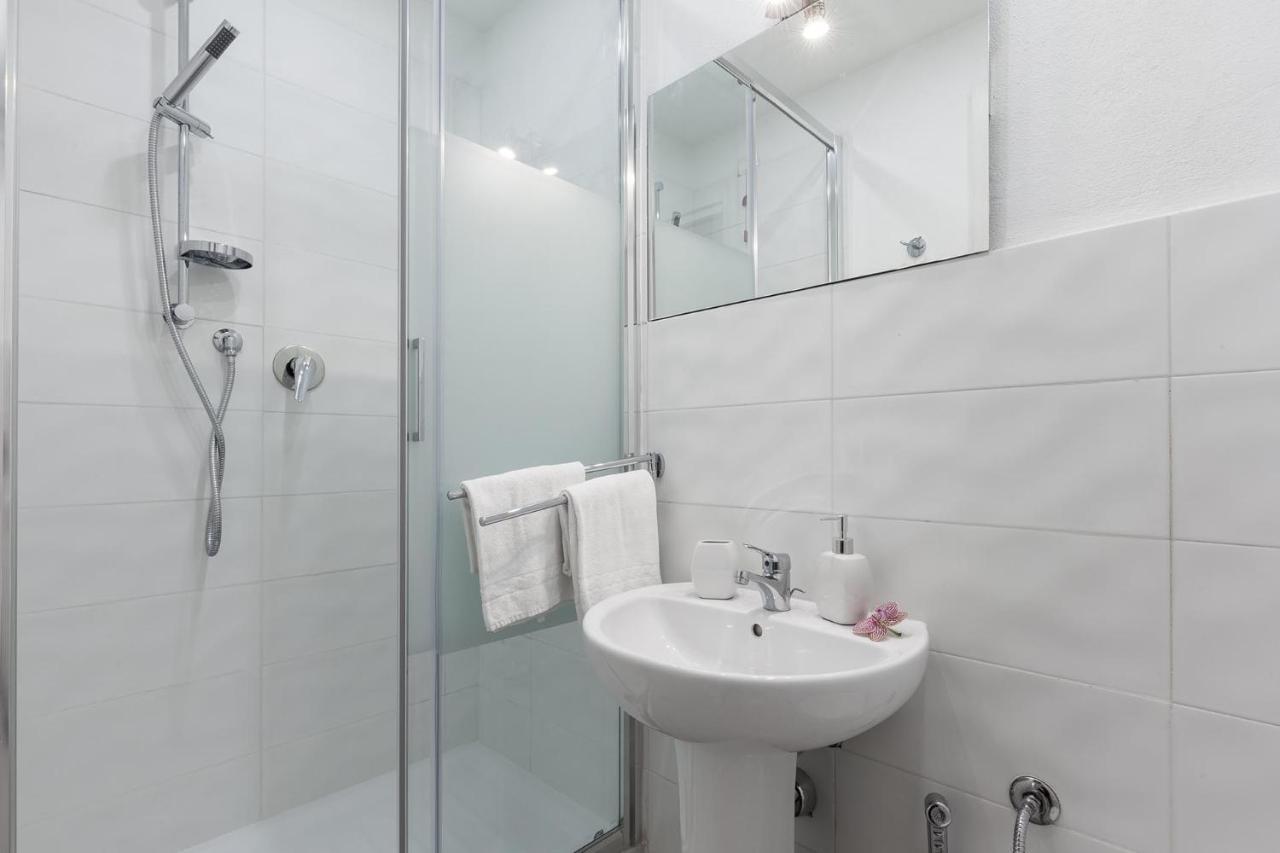 San Giacomo Rooms Cagliari Buitenkant foto
